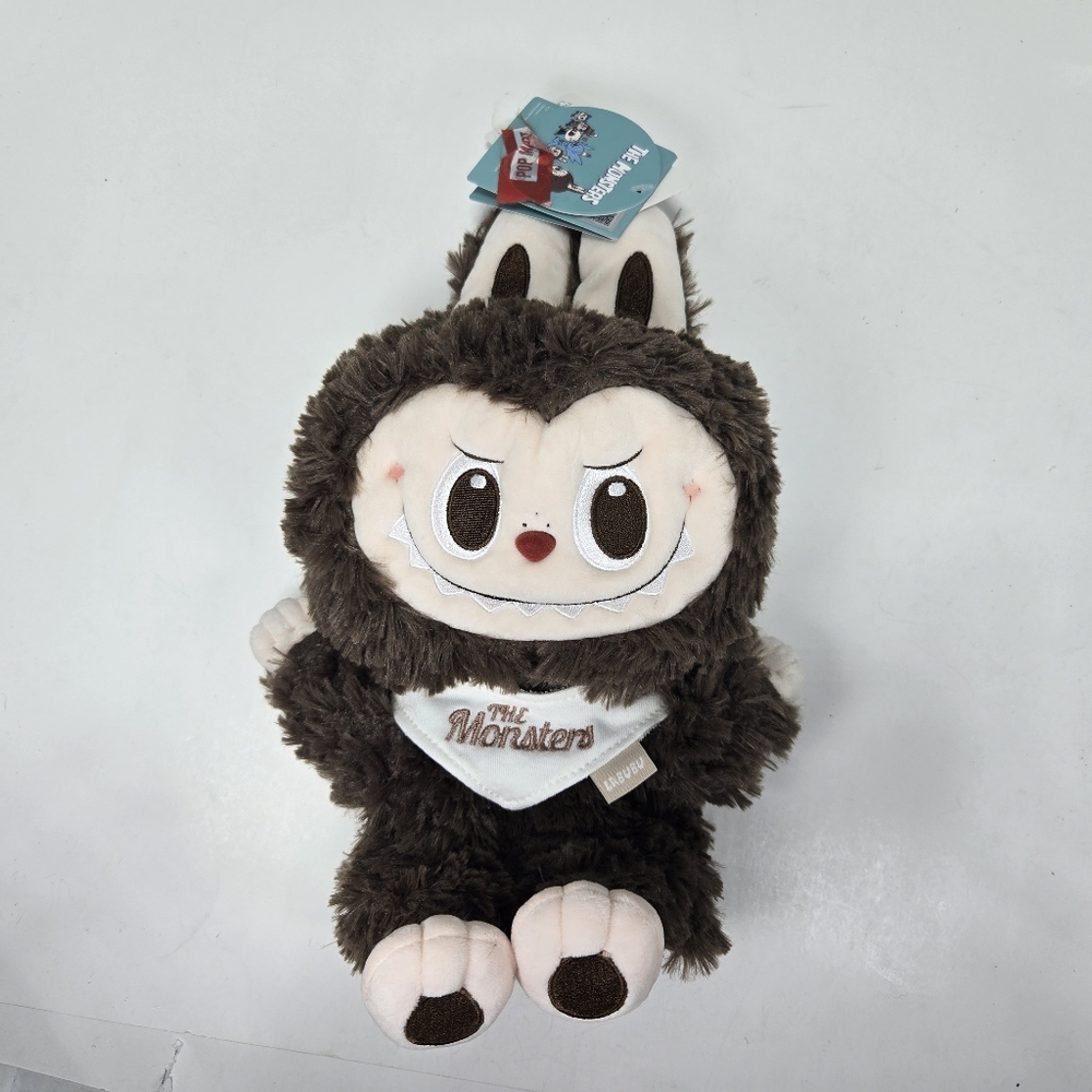 POP MART POP LAND exclusive LABUBU Hand Puppet.  Guaranteed 100% Authentic.